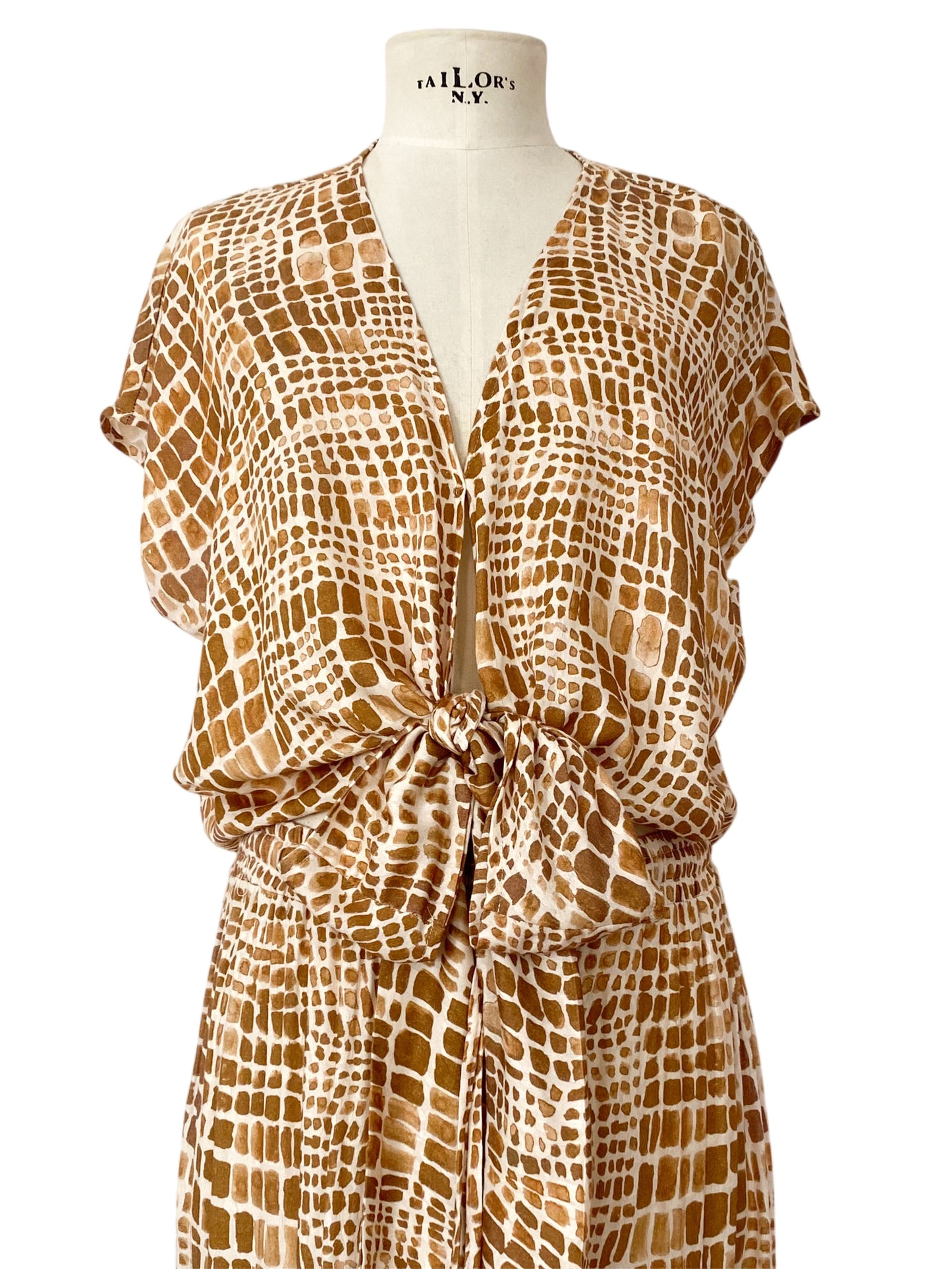 Pi Blouse